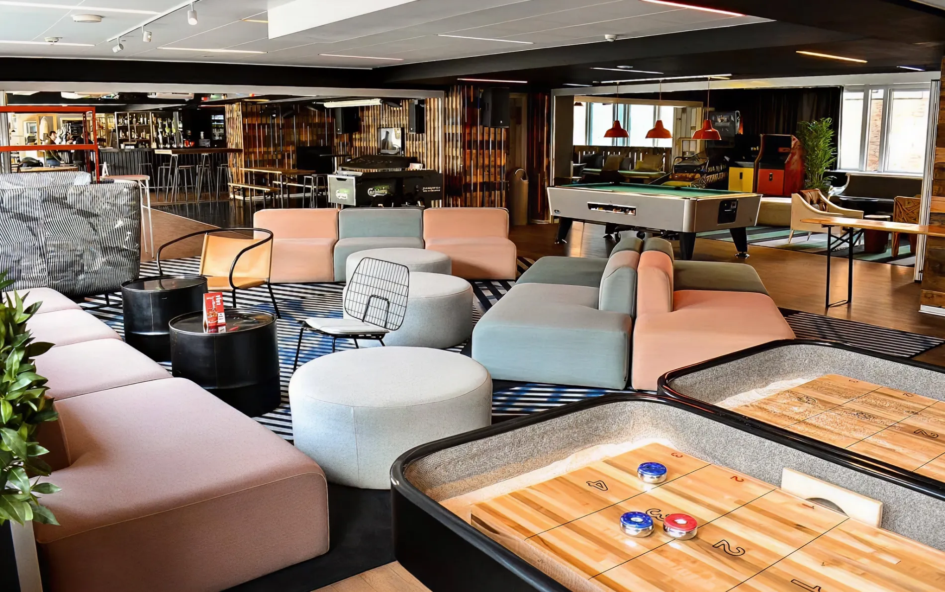 Mobiliario restaurante generator